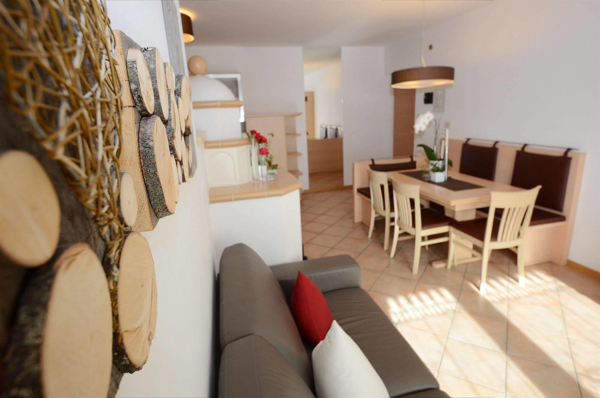 Mason La Zondra Apart otel Vigo di Fassa Dış mekan fotoğraf